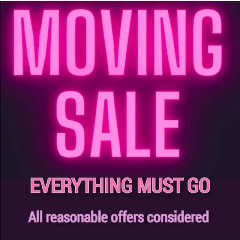 🩷🩷🩷🩷🩷🌟Moving Sale🌟🩷🩷🩷🩷🩷